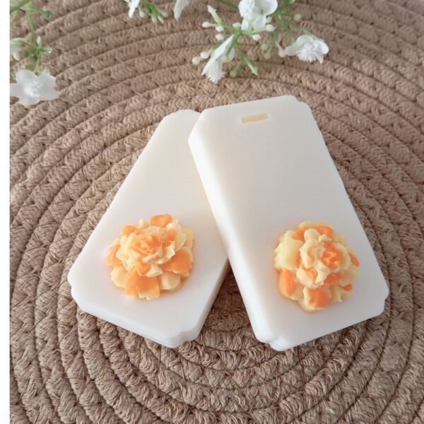 suspension-parfumee-blanc-jaune-orange Suspension parfumée fleurie